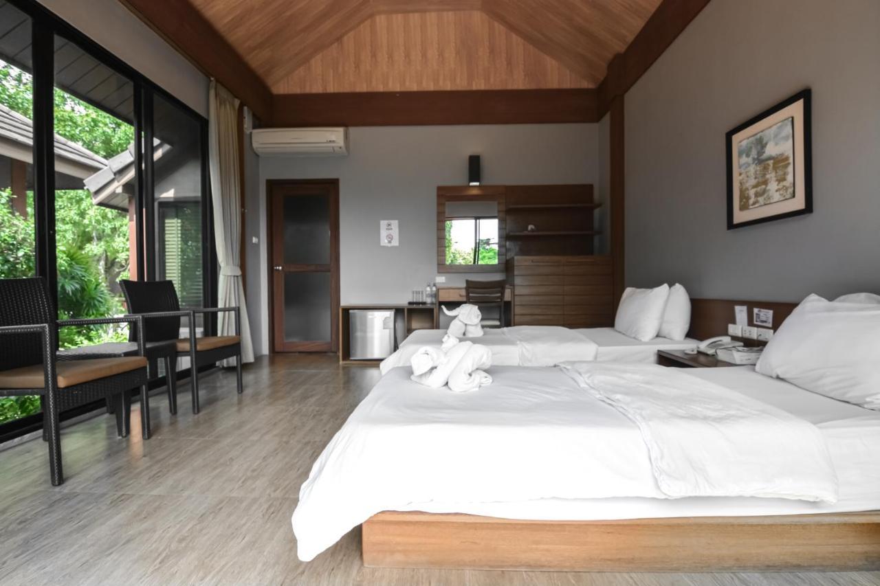 The Grace Amphawa Hotell Samut Songkhram Exteriör bild