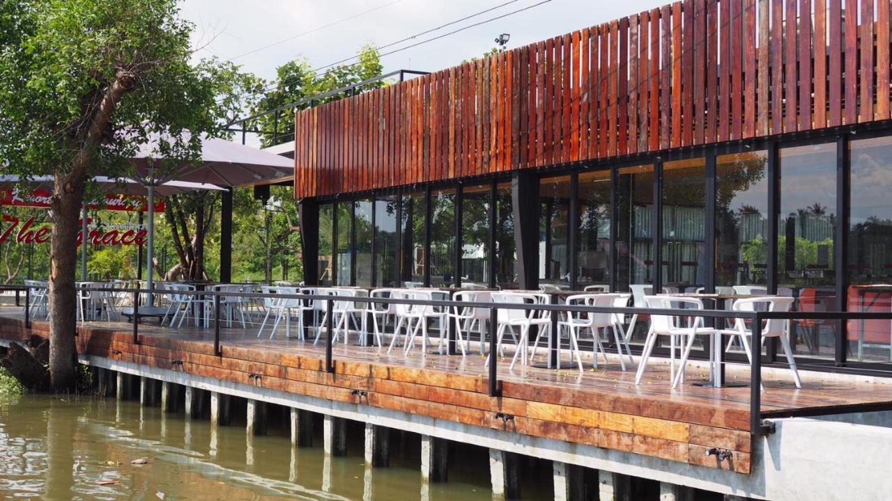 The Grace Amphawa Hotell Samut Songkhram Exteriör bild