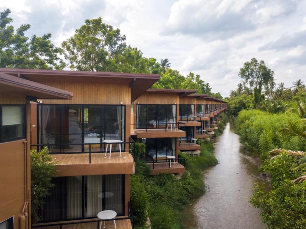The Grace Amphawa Hotell Samut Songkhram Exteriör bild