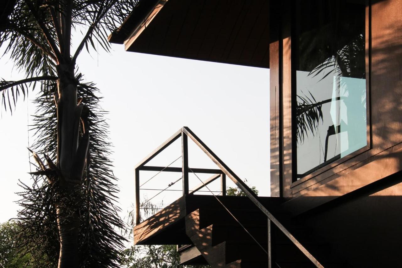 The Grace Amphawa Hotell Samut Songkhram Exteriör bild